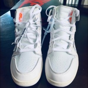 Jordan 1 x off white
